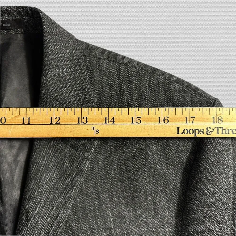 CALVIN KLEIN Men's Blazer 40R Sport Coat Two Button Suit Jacket Gray Wool 2-vent